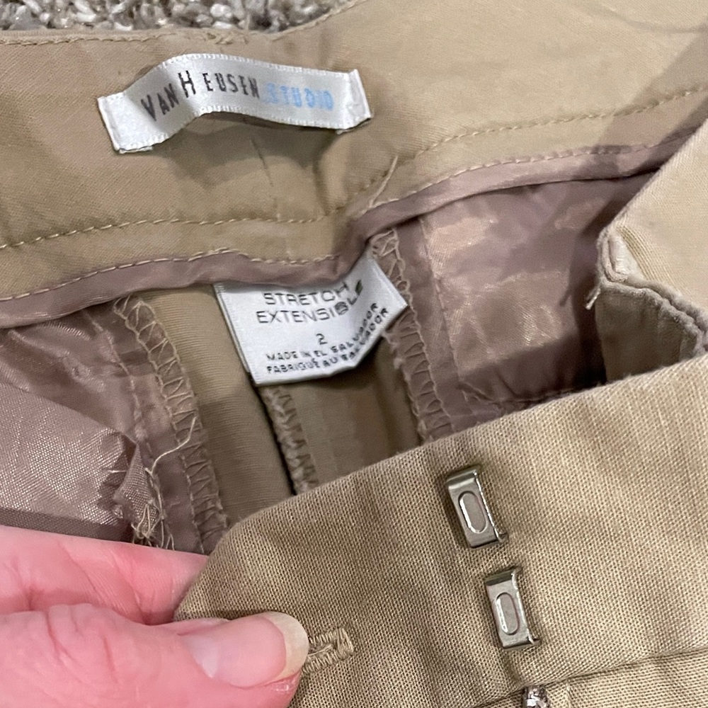Van Heusen Studio Size 2 Stretch Extensive Chino Pants